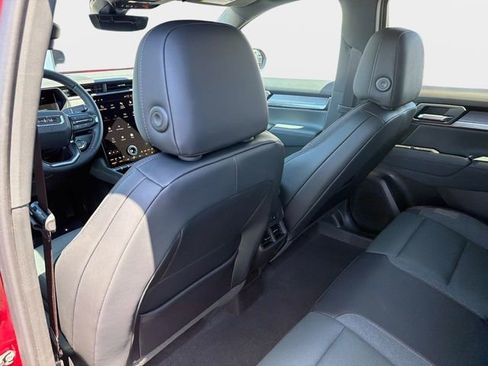 New 2026 GMC Terrain AT4 w/ Convenience Package III AWD/4WD image 13