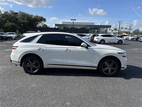 Used 2025 Genesis GV70 3.5T Sport w/ Sport Advanced Package image 8