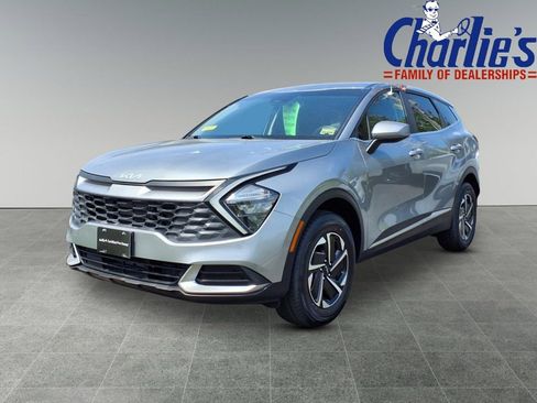 Certified 2023 Kia Sportage LX image 1