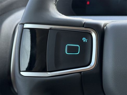 New 2026 Ford Expedition Active image 13