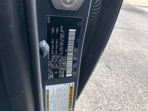 Used 2024 Toyota 4Runner TRD Pro AWD/4WD image 33