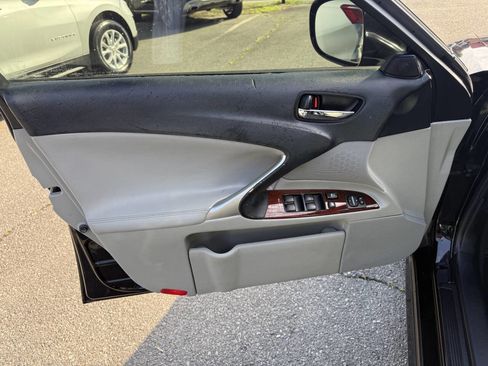 Used 2008 Lexus IS 250 AWD image 22