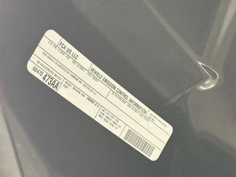 Used 2022 RAM 2500 Laramie AWD/4WD image 17