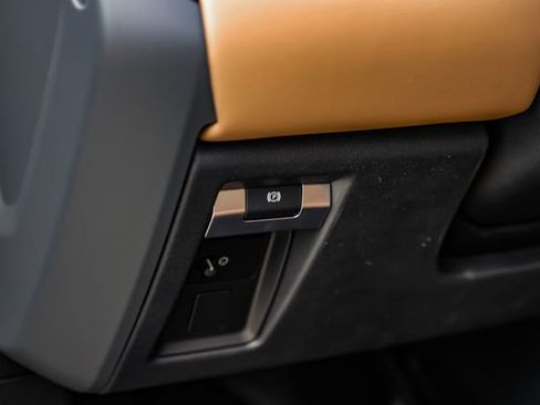 New 2026 Land Rover Defender 130 S AWD/4WD image 33