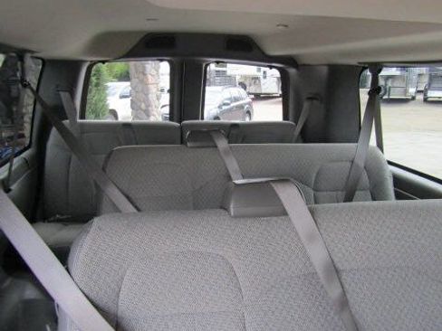 Used 2025 Chevrolet Express 3500 LT w/ LT Preferred Equipment Group RWD image 10
