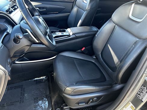Used 2023 Hyundai Tucson Limited image 19