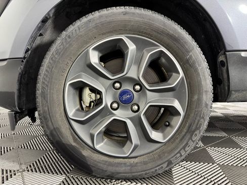 Used 2021 Ford EcoSport S image 38