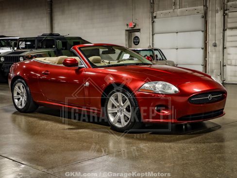 Used 2007 Jaguar XK Convertible image 27