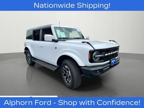 Certified 2025 Ford Bronco Outer Banks AWD/4WD image 1