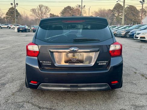 Used 2013 Subaru Impreza 2.0i Premium w/ Utility Pkg 1A image 8