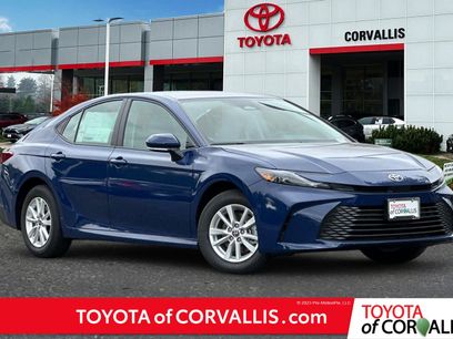 New 2025 Toyota Camry LE w/ Convenience Package