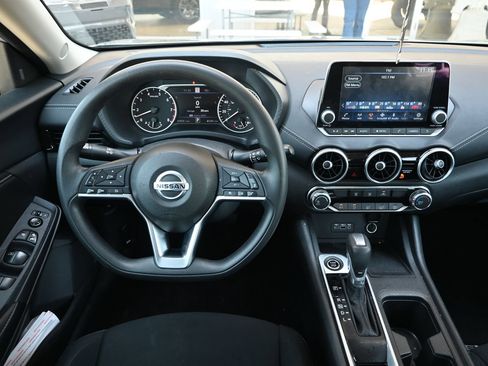 Used 2023 Nissan Sentra SV FWD image 24