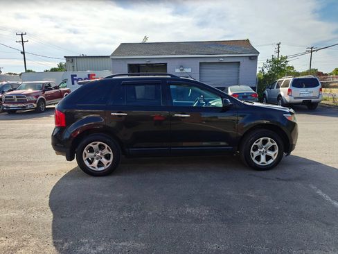 Used 2011 Ford Edge SEL AWD/4WD image 6