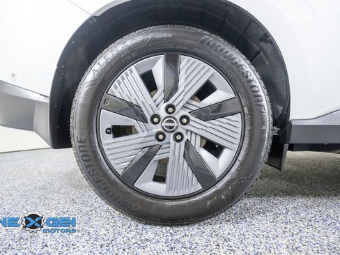 Used 2025 Nissan Murano SL AWD/4WD image 45