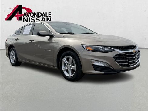 Used 2024 Chevrolet Malibu LT image 9