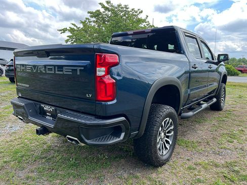 Used 2020 Chevrolet Silverado 1500 LT Trail Boss image 7