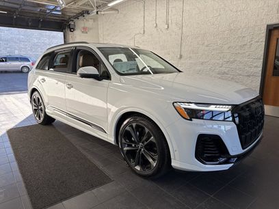 New 2025 Audi Q7 3.0T Prestige