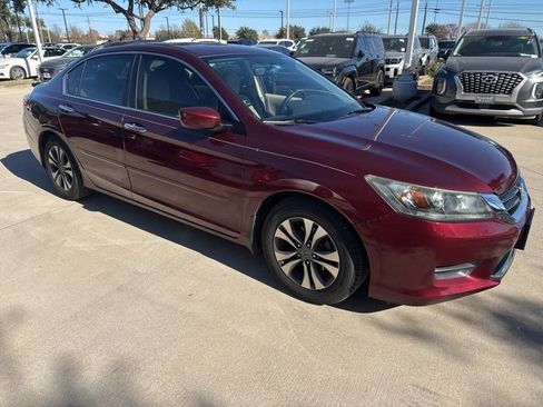 Used 2013 Honda Accord LX image 2