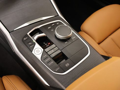 Used 2025 BMW 430i xDrive w/ Premium Package AWD/4WD image 9
