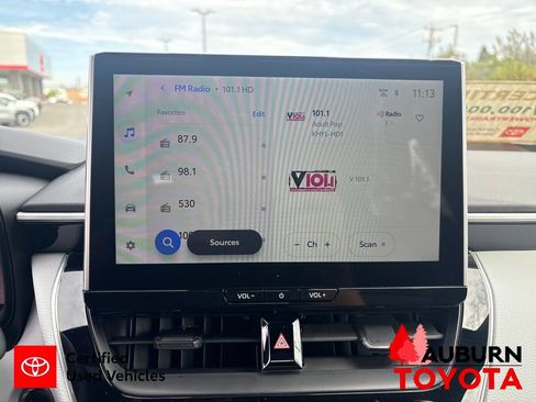 Used 2026 Toyota Corolla SE w/ SE Package FWD image 18