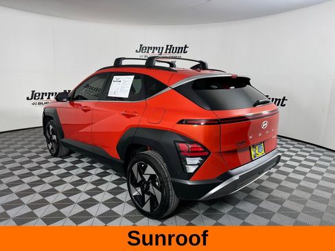Used 2025 Hyundai Kona Limited image 7