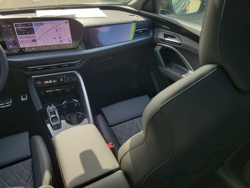 New 2026 Audi SQ5 Premium Plus AWD/4WD image 23
