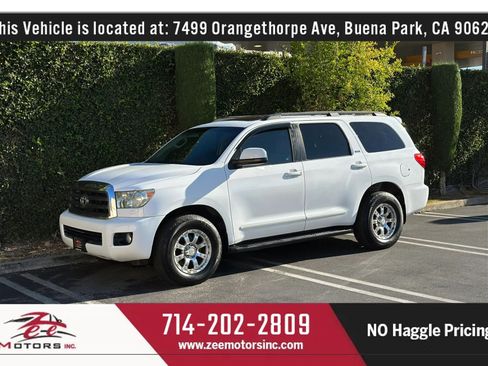 Used 2011 Toyota Sequoia SR5 RWD image 12