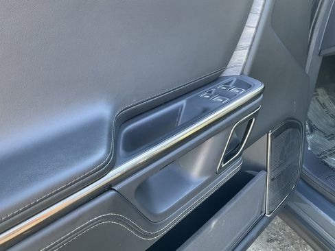 Used 2022 Rivian R1T Launch Edition image 23