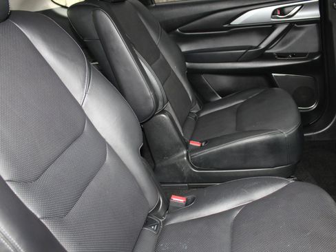 Used 2020 MAZDA CX-9 Touring w/ Touring Premium Package image 16