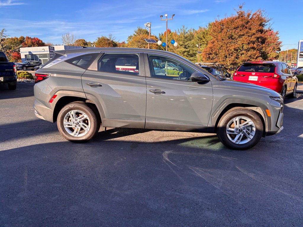 Used 2026 Hyundai Tucson SE AWD/4WD image 8