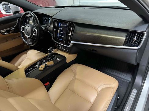 Used 2020 Volvo V90 T6 Cross Country AWD/4WD image 27