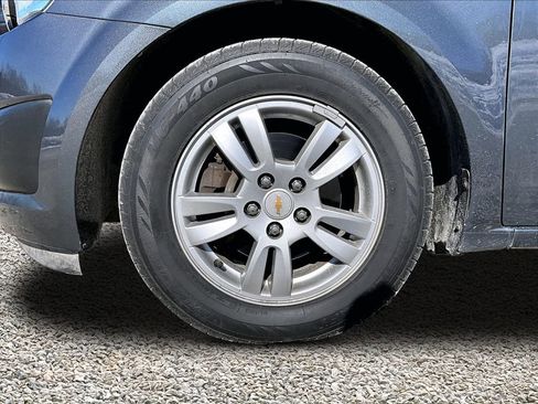 Used 2012 Chevrolet Sonic LT image 9