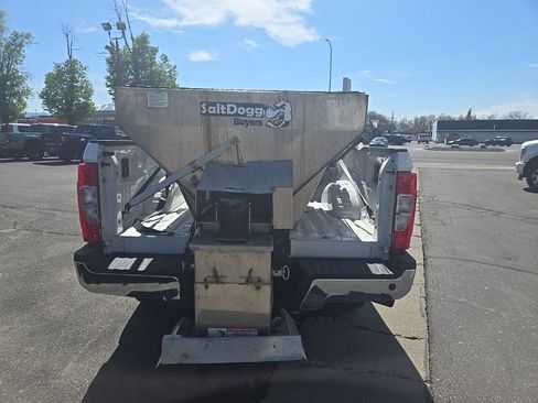 Used 2022 Ford F250 XL w/ Power Equipment Group AWD/4WD image 6