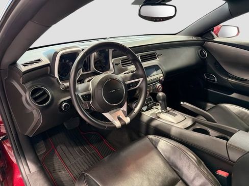 Used 2010 Chevrolet Camaro LT RWD image 9
