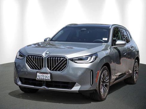 Used 2026 BMW X3 xDrive30i w/ Convenience Package AWD/4WD image 3