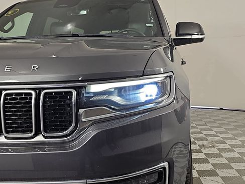 Used 2024 Jeep Wagoneer Series II w/ Flexible Seating Group RWD image 27