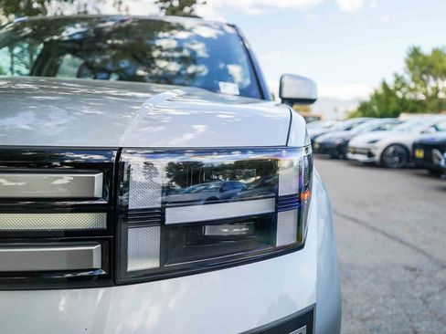 New 2026 Hyundai Santa Fe SE image 10