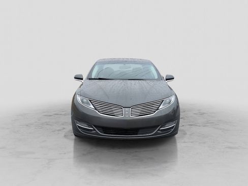 Used 2016 Lincoln MKZ w/ Equipment Group 200A Select FWD image 11