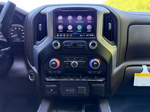 Used 2019 GMC Sierra 1500 SLT w/ SLT Premium Plus Package AWD/4WD image 22