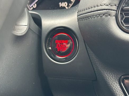 Certified 2026 Honda HR-V LX image 24