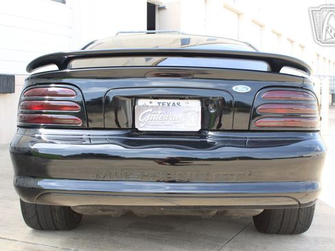 Used 1994 Ford Mustang GT RWD image 26
