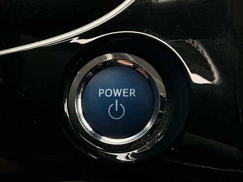 Used 2017 Toyota Prius Four w/ Premium Convenience Package image 25