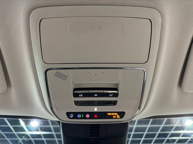 Used 2024 GMC Acadia Denali w/ Super Cruise Package FWD image 24