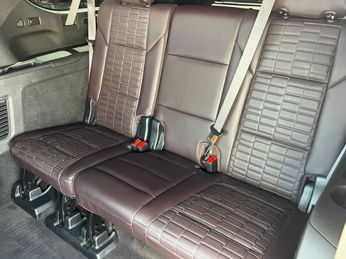 Used 2023 Cadillac Escalade ESV Sport Platinum w/ LPO, ONYX Package AWD/4WD image 24