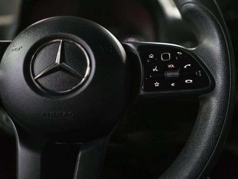 Used 2023 Mercedes-Benz Sprinter 2500 image 18