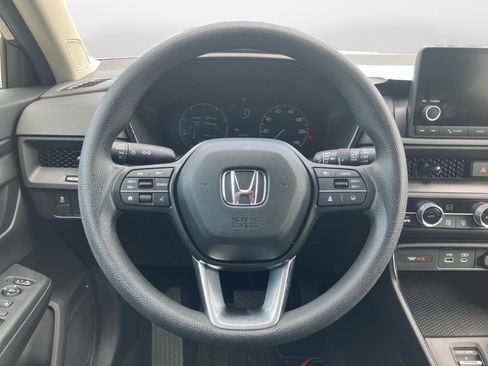 Certified 2025 Honda CR-V EX image 13