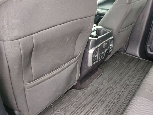 Used 2017 Ford F150 XLT w/ Equipment Group 302A Luxury AWD/4WD image 18