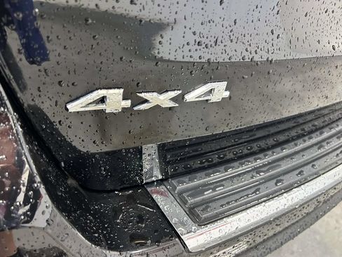 Used 2018 Jeep Grand Cherokee Limited AWD/4WD image 11