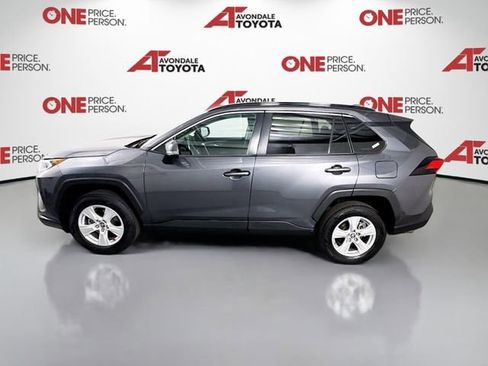 Certified 2019 Toyota RAV4 XLE AWD/4WD image 4
