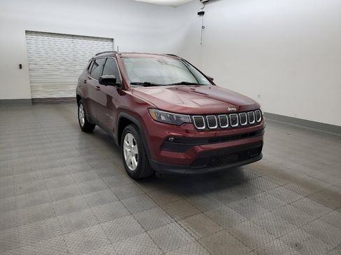Used 2022 Jeep Compass Latitude w/ Convenience Group FWD image 13
